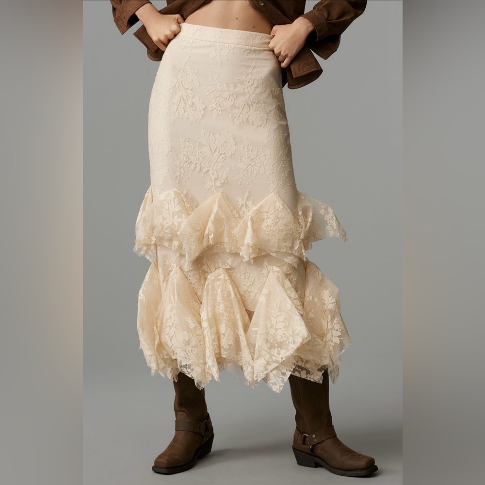 Anthropologie Lace Trimmed Midi Skirt
In: Tan - Picture 2 of 5